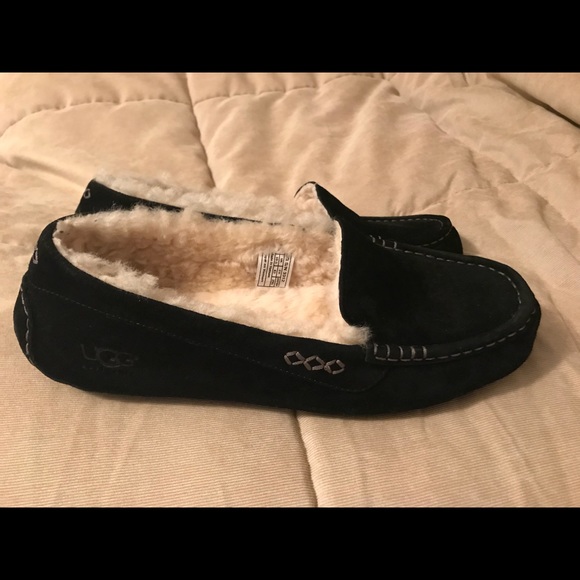 UGG Ansley Loafer/Moccasins size 12 Like New! - Picture 4 of 7